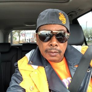 Meet your Posher, Donnie